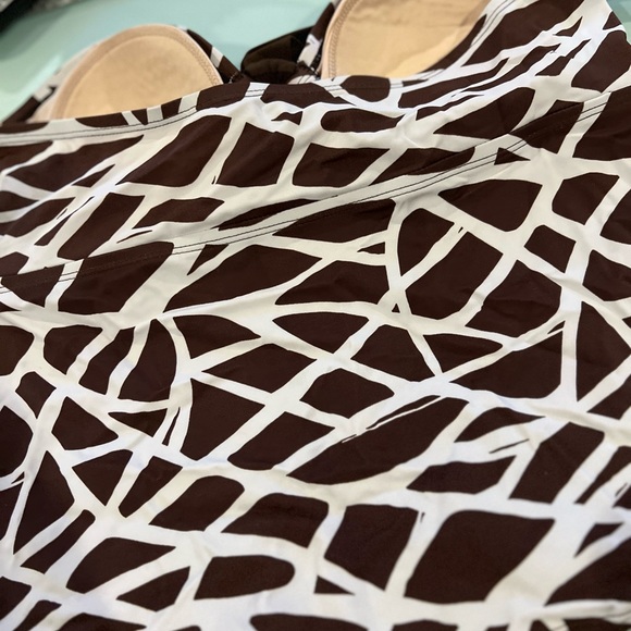 Size 14 tankini - Picture 5 of 5